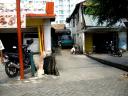 jakarta-street-scenes-mar-2008-down-every-alley.JPG