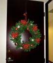 dec-4-2012-wreath-on-door.jpg