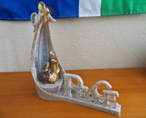 Souvenirs - stone nativity 2