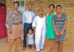 feb15 - Lekebe Family, May 2