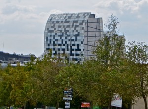 Mar15 - ZC - strange office building